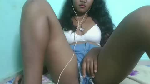 Snapshot of aimeamour chatting on January 29, 2025, 6:18 pm aimeamour online show from January 29, 2025, 6:18 pm