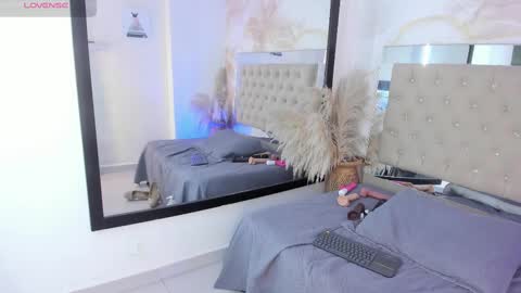 Ainaah  online show from February 17, 2025, 2:37 pm