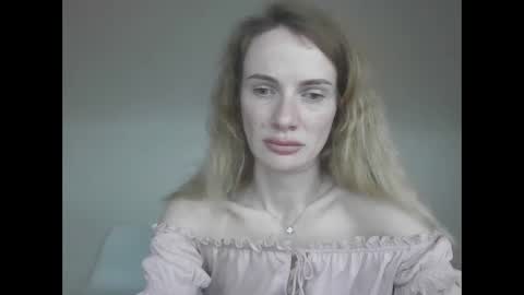 Snapshot of ainyrvixxen chatting on May 22, 2026, 9:53 pm AinyrVixxen online show from May 22, 2026, 9:53 pm
