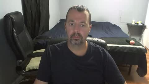 Daddy online show from October 28, 2025, 11:18 pm