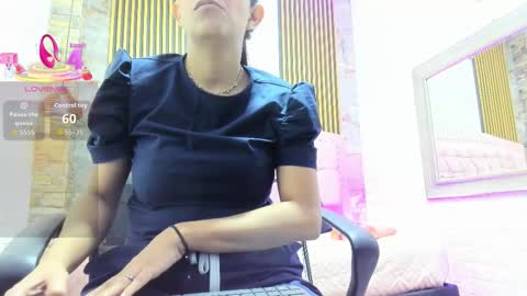 aisha__cambell online show from March 20, 2026, 9:47 am