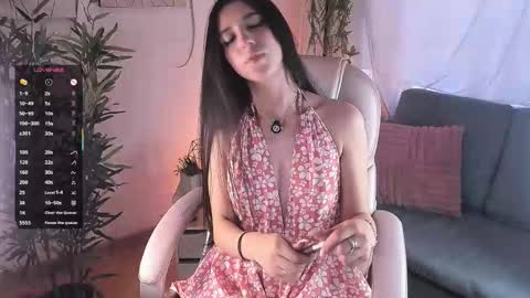 Aisha online show from September 9, 2025, 12:37 pm