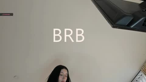 Aisha online show from February 8, 2026, 2:09 pm