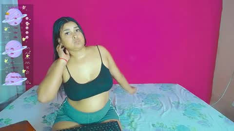 Snapshot of aisha_stacey0410 chatting on December 29, 2024, 2:38 am aisha_stacey0410 online show from December 29, 2024, 2:38 am