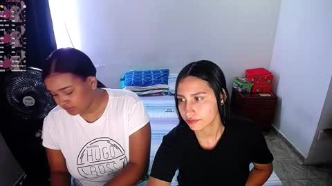 aisha_stacey0410 online show from November 9, 2025, 6:44 am
