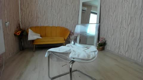 Aisha online show from February 15, 2025, 11:39 am