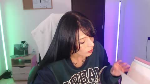 Aizen My- online show from April 23, 2026, 3:52 am