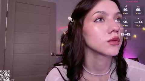 Kendall online show from December 5, 2025, 3:26 am