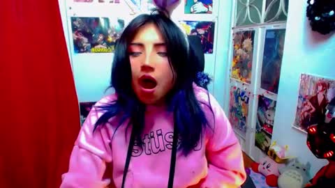 Akai Kraz  online show from March 11, 2025, 7:58 pm