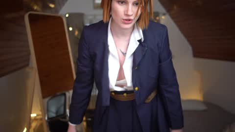 Akaneiro online show from December 13, 2024, 1:44 pm