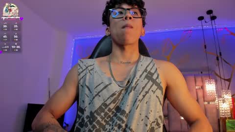 Snapshot of akazaboy chatting on December 31, 2024, 7:29 pm akazaboy online show from December 31, 2024, 7:29 pm