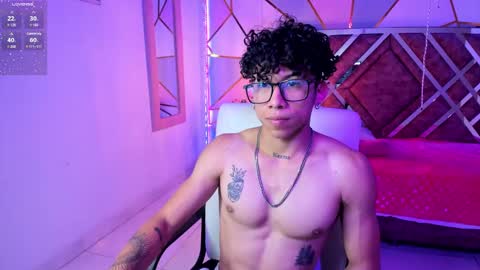 Snapshot of akazaboy chatting on March 12, 2025, 4:30 am akazaboy online show from March 12, 2025, 4:30 am