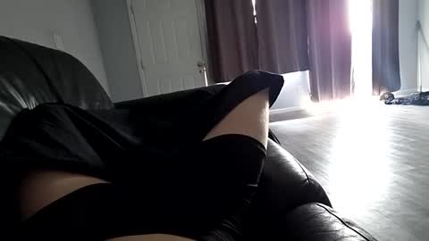 akfx202 online show from April 18, 2026, 10:21 pm