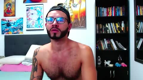 akiles online show from January 20, 2025, 11:32 pm