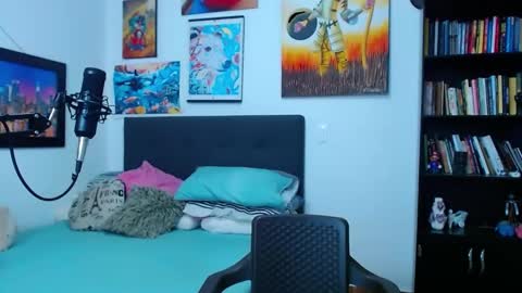 akiles online show from March 1, 2025, 1:22 am