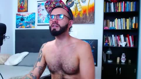 akiles online show from October 28, 2025, 11:51 pm