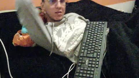 My love online show from November 9, 2025, 2:32 am