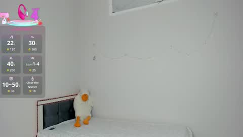 Snapshot of akino_hen chatting on February 11, 2026, 6:13 pm Kim online show from February 11, 2026, 6:13 pm