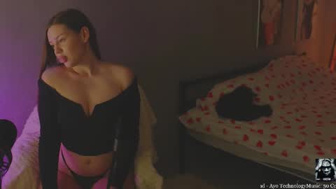 Alice online show from January 7, 2026, 1:24 pm