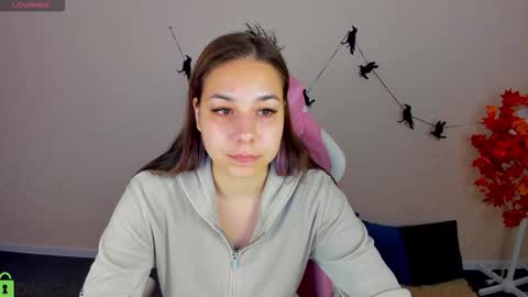 Al1ice online show from November 7, 2025, 1:16 am