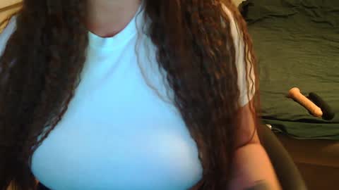 Alisha online show from December 10, 2024, 3:44 pm