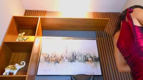 Alahia Rodriguez online show from May 17, 2026, 1:03 am