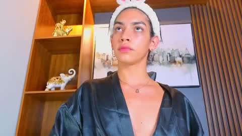 Alahia Rodriguez online show from May 21, 2026, 8:27 pm