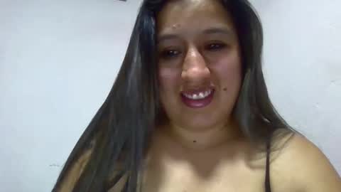 Snapshot of alahia_fox chatting on January 13, 2025, 12:19 am alahia online show from January 13, 2025, 12:19 am