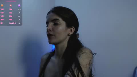           online show from October 18, 2025, 2:07 pm