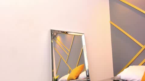 alaia_colins online show from February 18, 2025, 7:21 am