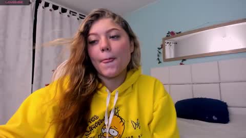 Alaia online show from February 27, 2025, 1:28 pm