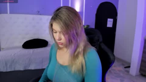 Alaia online show from January 8, 2026, 12:51 pm