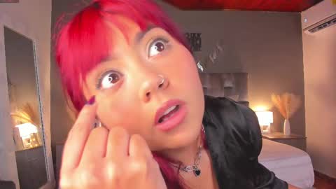  Alaia  online show from February 10, 2025, 5:41 pm