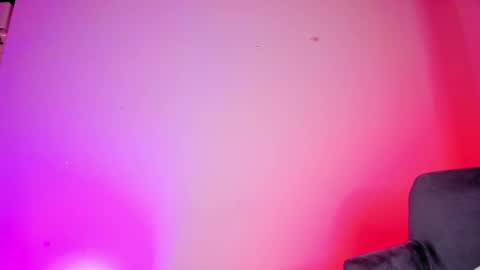  Alaia  online show from February 27, 2025, 2:32 pm