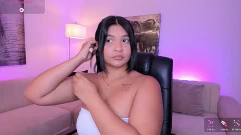 Alaia online show from January 9, 2026, 8:10 pm