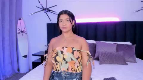 Alaia online show from March 8, 2026, 7:39 pm