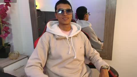 alan_colthon online show from June 5, 2026, 3:46 am