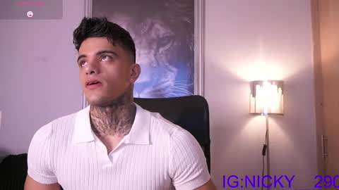 alan_morrys online show from April 12, 2026, 12:48 am