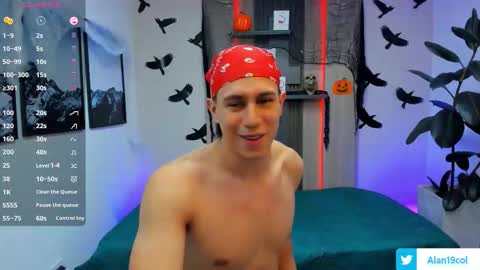 Alan  Kevin can we reach 100 thumbs up please guys  online show from October 28, 2025, 7:16 pm