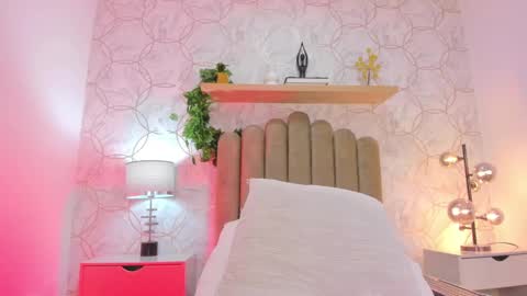 alana_2916 online show from December 26, 2024, 4:04 pm