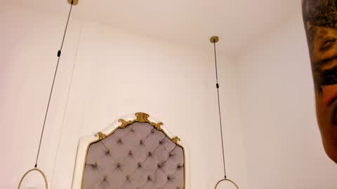 alana_2916 online show from February 4, 2025, 7:33 pm