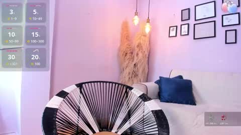 Snapshot of alana__rossetti chatting on November 8, 2025, 12:27 pm Alana online show from November 8, 2025, 12:27 pm