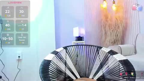 Snapshot of alana__rossetti chatting on January 8, 2026, 12:18 pm Alana online show from January 8, 2026, 12:18 pm