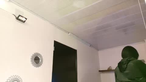 Maeve  online show from September 10, 2025, 11:10 am