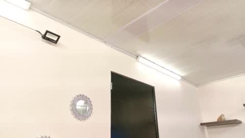 Maeve  online show from September 29, 2025, 11:04 am