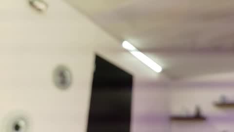 Maeve  online show from February 26, 2026, 10:14 am