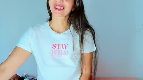 alana_pink95 online show from March 5, 2026, 12:34 pm