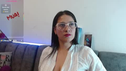 Alana  online show from April 20, 2026, 7:37 pm