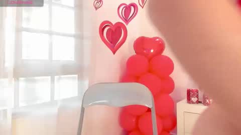 Snapshot of alana_then2 chatting on February 10, 2025, 9:36 pm online show from February 10, 2025, 9:36 pm