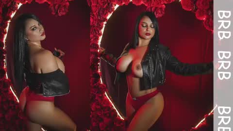 Snapshot of alana_then2 chatting on February 19, 2025, 11:25 pm online show from February 19, 2025, 11:25 pm